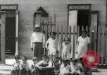 Immagine di Case congestionate Ponce Puerto Rico, 1931, secondo 56 filmato di repertorio 65675060224