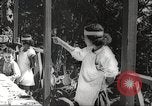 Immagine di I bambini hanno pasti Puerto Rico, 1931, secondo 12 filmato di repertorio 65675060226