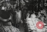 Immagine di I bambini hanno pasti Puerto Rico, 1931, secondo 17 filmato di repertorio 65675060226