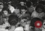 Immagine di I bambini hanno pasti Puerto Rico, 1931, secondo 32 filmato di repertorio 65675060226