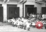 Immagine di I bambini hanno pasti Puerto Rico, 1931, secondo 61 filmato di repertorio 65675060226