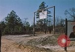Standbild USA Soldaten Fort Bragg North Carolina USA, 1969, aus Sekunde 6 historischem Filmmaterial Videoclip 65675060239