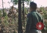 Standbild USA Soldaten Fort Bragg North Carolina USA, 1969, aus Sekunde 46 historischem Filmmaterial Videoclip 65675060239