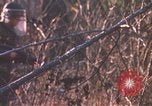 Standbild United States Army Auszubildende Fort Bragg North Carolina USA, 1969, aus Sekunde 19 historischem Filmmaterial Videoclip 65675060240