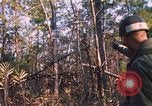 Standbild United States Army Auszubildende Fort Bragg North Carolina USA, 1969, aus Sekunde 45 historischem Filmmaterial Videoclip 65675060240