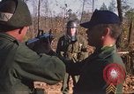Standbild USA Soldaten Fort Bragg North Carolina USA, 1969, aus Sekunde 40 historischem Filmmaterial Videoclip 65675060241