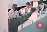 Standbild Wehrpflichtigen der freiwilligen Armee United States USA, 1970, aus Sekunde 11 historischem Filmmaterial Videoclip 65675060243
