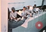 Standbild Wehrpflichtigen der freiwilligen Armee United States USA, 1970, aus Sekunde 17 historischem Filmmaterial Videoclip 65675060243