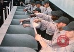 Standbild Wehrpflichtigen der freiwilligen Armee United States USA, 1970, aus Sekunde 24 historischem Filmmaterial Videoclip 65675060243