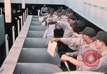 Standbild Wehrpflichtigen der freiwilligen Armee United States USA, 1970, aus Sekunde 55 historischem Filmmaterial Videoclip 65675060243