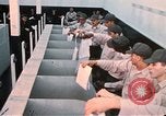 Standbild Wehrpflichtigen der freiwilligen Armee United States USA, 1970, aus Sekunde 57 historischem Filmmaterial Videoclip 65675060243
