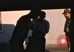 Standbild Wehrpflichtigen der freiwilligen Armee United States USA, 1970, aus Sekunde 28 historischem Filmmaterial Videoclip 65675060244