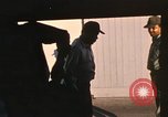 Standbild Wehrpflichtigen der freiwilligen Armee United States USA, 1970, aus Sekunde 29 historischem Filmmaterial Videoclip 65675060244