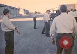 Standbild Wehrpflichtigen der freiwilligen Armee United States USA, 1970, aus Sekunde 54 historischem Filmmaterial Videoclip 65675060244