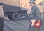 Standbild Wehrpflichtigen der freiwilligen Armee United States USA, 1970, aus Sekunde 56 historischem Filmmaterial Videoclip 65675060244