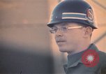 Standbild Wehrpflichtigen der freiwilligen Armee United States USA, 1970, aus Sekunde 62 historischem Filmmaterial Videoclip 65675060244