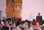 Standbild Wehrpflichtigen der freiwilligen Armee United States USA, 1970, aus Sekunde 14 historischem Filmmaterial Videoclip 65675060245