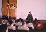 Standbild Wehrpflichtigen der freiwilligen Armee United States USA, 1970, aus Sekunde 25 historischem Filmmaterial Videoclip 65675060245