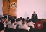 Standbild Wehrpflichtigen der freiwilligen Armee United States USA, 1970, aus Sekunde 32 historischem Filmmaterial Videoclip 65675060245