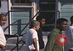 Standbild Wehrpflichtigen der freiwilligen Armee United States USA, 1970, aus Sekunde 18 historischem Filmmaterial Videoclip 65675060246