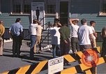 Standbild Wehrpflichtigen der freiwilligen Armee United States USA, 1970, aus Sekunde 39 historischem Filmmaterial Videoclip 65675060246