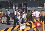 Standbild Wehrpflichtigen der freiwilligen Armee United States USA, 1970, aus Sekunde 55 historischem Filmmaterial Videoclip 65675060246
