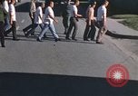 Standbild Wehrpflichtigen der freiwilligen Armee United States USA, 1970, aus Sekunde 19 historischem Filmmaterial Videoclip 65675060247