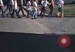 Standbild Wehrpflichtigen der freiwilligen Armee United States USA, 1970, aus Sekunde 21 historischem Filmmaterial Videoclip 65675060247