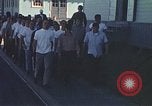 Standbild Wehrpflichtigen der freiwilligen Armee United States USA, 1970, aus Sekunde 38 historischem Filmmaterial Videoclip 65675060247