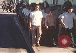 Standbild Wehrpflichtigen der freiwilligen Armee United States USA, 1970, aus Sekunde 47 historischem Filmmaterial Videoclip 65675060247