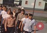 Standbild Wehrpflichtigen der freiwilligen Armee United States USA, 1970, aus Sekunde 55 historischem Filmmaterial Videoclip 65675060247