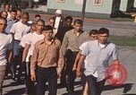 Standbild Wehrpflichtigen der freiwilligen Armee United States USA, 1970, aus Sekunde 56 historischem Filmmaterial Videoclip 65675060247