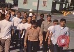 Standbild Wehrpflichtigen der freiwilligen Armee United States USA, 1970, aus Sekunde 57 historischem Filmmaterial Videoclip 65675060247