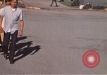 Standbild Wehrpflichtigen der freiwilligen Armee United States USA, 1970, aus Sekunde 60 historischem Filmmaterial Videoclip 65675060247