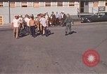 Standbild Wehrpflichtigen der freiwilligen Armee United States USA, 1970, aus Sekunde 12 historischem Filmmaterial Videoclip 65675060248