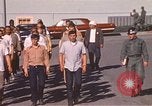 Standbild Wehrpflichtigen der freiwilligen Armee United States USA, 1970, aus Sekunde 28 historischem Filmmaterial Videoclip 65675060248