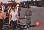 Standbild Wehrpflichtigen der freiwilligen Armee United States USA, 1970, aus Sekunde 31 historischem Filmmaterial Videoclip 65675060248