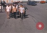 Standbild Wehrpflichtigen der freiwilligen Armee United States USA, 1970, aus Sekunde 44 historischem Filmmaterial Videoclip 65675060248