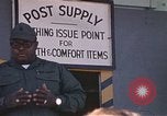 Standbild Wehrpflichtigen der freiwilligen Armee United States USA, 1970, aus Sekunde 8 historischem Filmmaterial Videoclip 65675060249