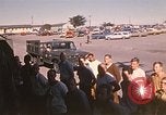 Standbild Wehrpflichtigen der freiwilligen Armee United States USA, 1970, aus Sekunde 26 historischem Filmmaterial Videoclip 65675060249