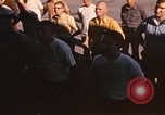Standbild Wehrpflichtigen der freiwilligen Armee United States USA, 1970, aus Sekunde 31 historischem Filmmaterial Videoclip 65675060249