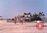 Standbild USA Soldaten Vietnam, 1968, aus Sekunde 46 historischem Filmmaterial Videoclip 65675060251