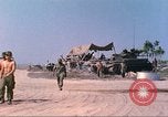 Standbild USA Soldaten Vietnam, 1968, aus Sekunde 57 historischem Filmmaterial Videoclip 65675060251