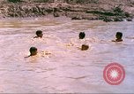 Standbild USA Soldaten Vietnam, 1968, aus Sekunde 18 historischem Filmmaterial Videoclip 65675060254