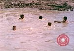 Standbild USA Soldaten Vietnam, 1968, aus Sekunde 20 historischem Filmmaterial Videoclip 65675060254
