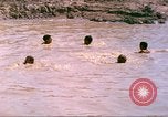 Standbild USA Soldaten Vietnam, 1968, aus Sekunde 21 historischem Filmmaterial Videoclip 65675060254
