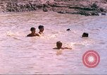 Standbild USA Soldaten Vietnam, 1968, aus Sekunde 29 historischem Filmmaterial Videoclip 65675060254