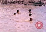 Standbild USA Soldaten Vietnam, 1968, aus Sekunde 31 historischem Filmmaterial Videoclip 65675060254