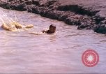 Standbild USA Soldaten Vietnam, 1968, aus Sekunde 40 historischem Filmmaterial Videoclip 65675060254