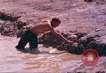 Standbild USA Soldaten Vietnam, 1968, aus Sekunde 47 historischem Filmmaterial Videoclip 65675060254
